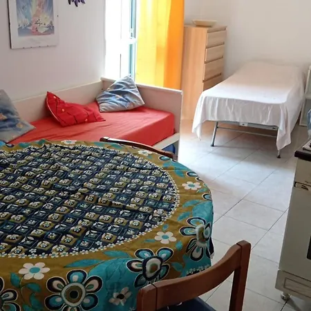 House With A Breathtaking View Of The Castle Of Ferienhaus *