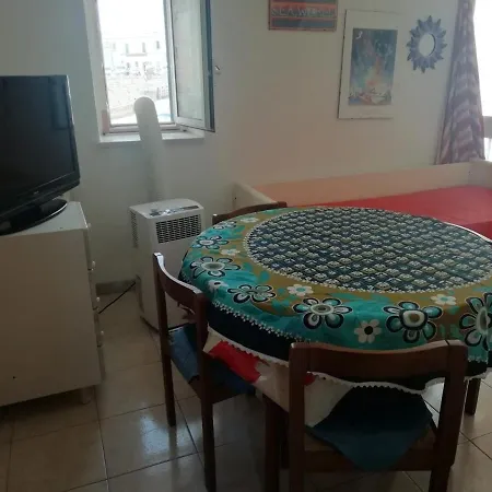 House With A Breathtaking View Of The Castle Of Casa de Férias Otranto