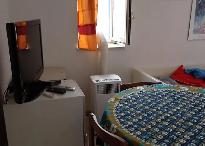 House With A Breathtaking View Of The Castle Of Holiday home *